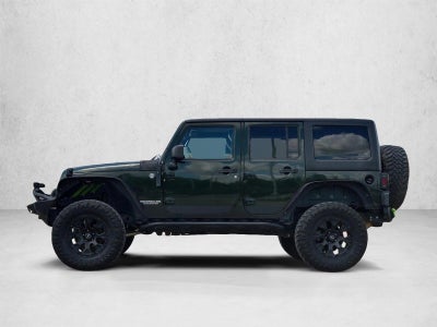 2011 Jeep Wrangler Unlimited 4WD 4dr Sahara