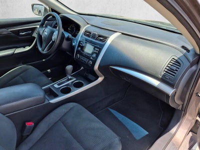 2015 Nissan Altima 4dr Sdn I4 2.5 S