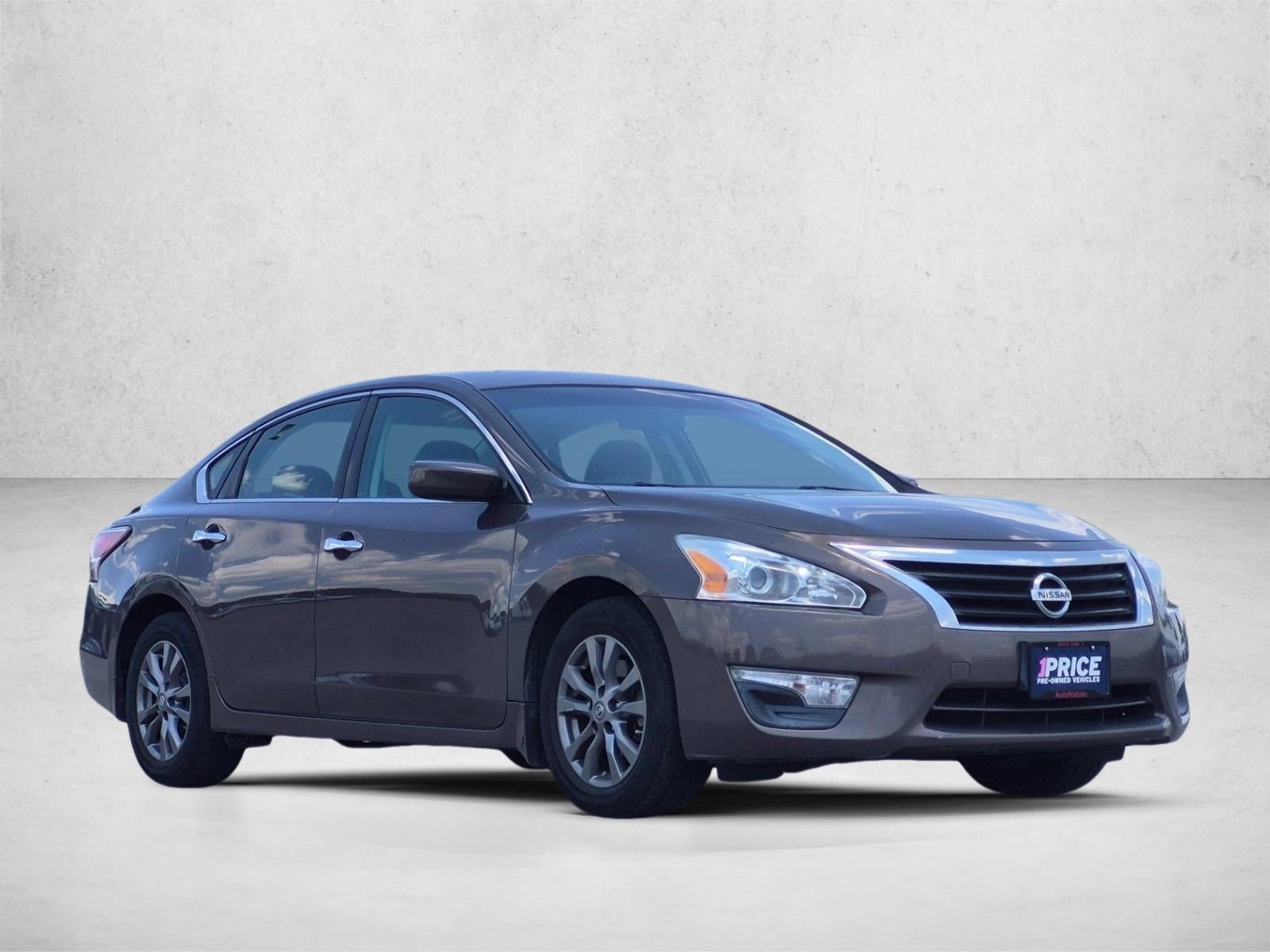 2015 Nissan Altima 4dr Sdn I4 2.5 S