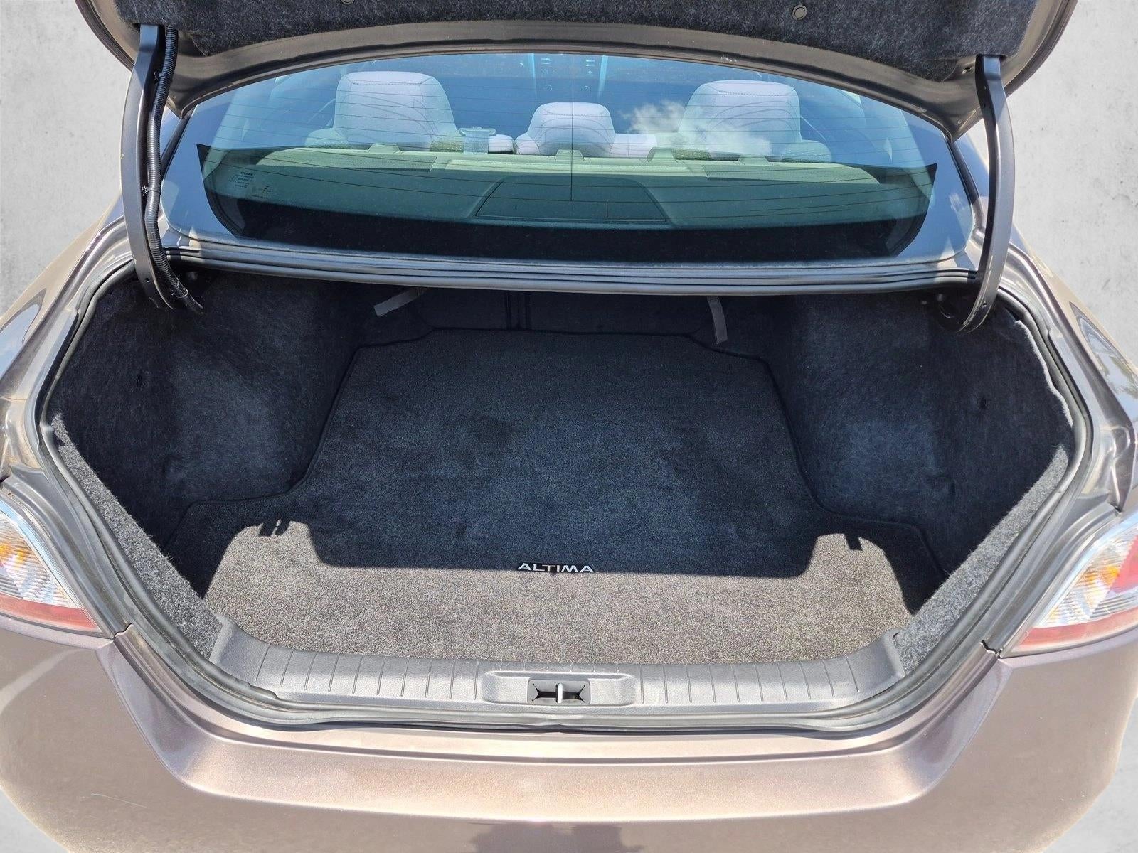 2015 Nissan Altima 4dr Sdn I4 2.5 S