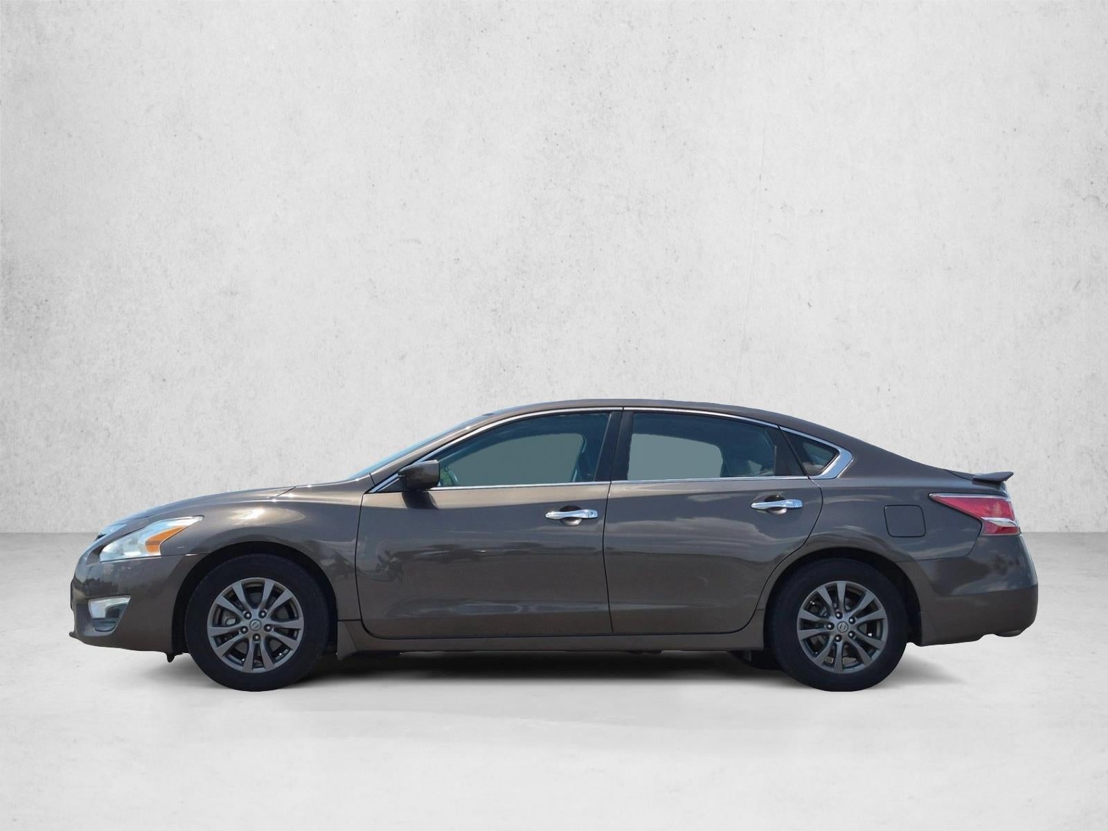 2015 Nissan Altima 4dr Sdn I4 2.5 S