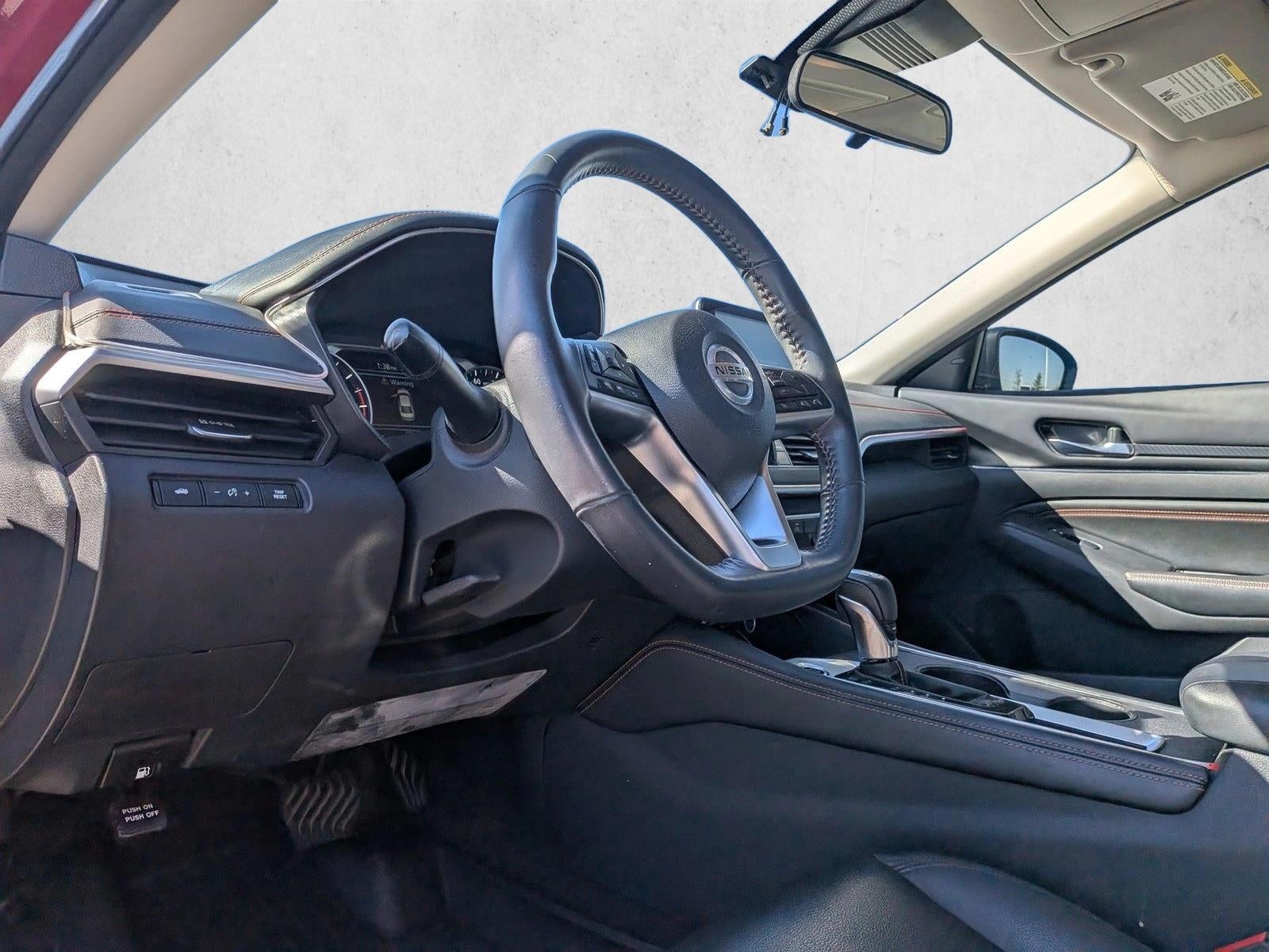 2022 Nissan Altima 2.5 SR Sedan