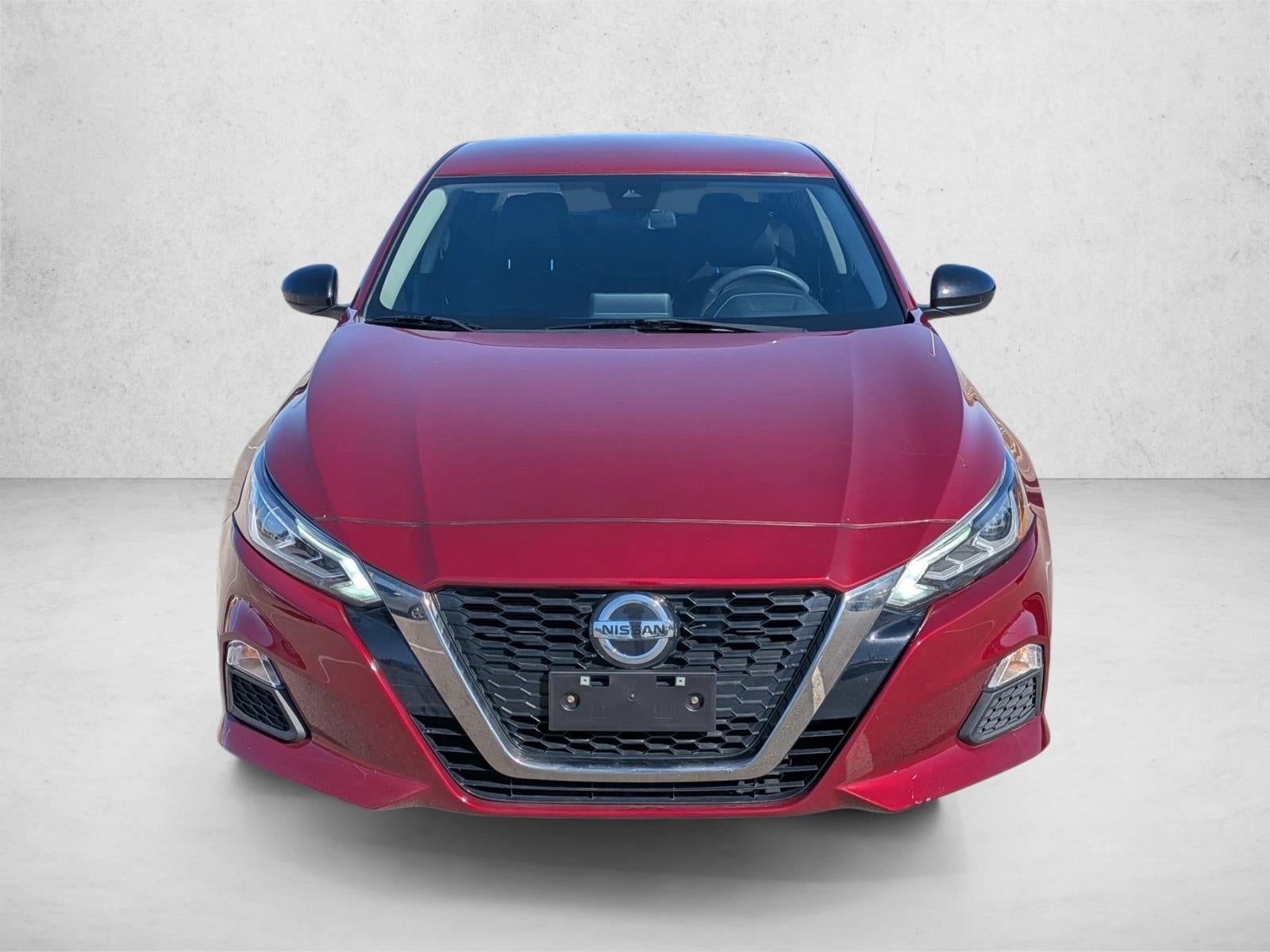 2022 Nissan Altima 2.5 SR Sedan