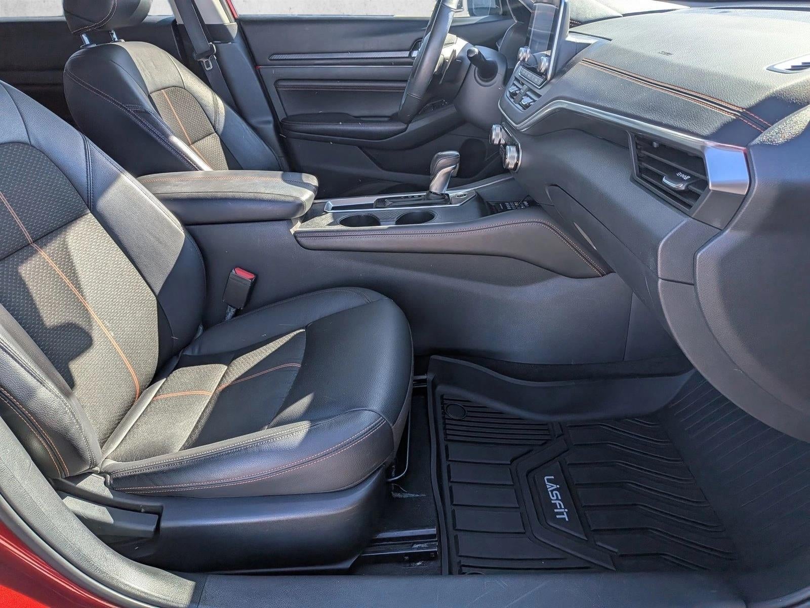 2022 Nissan Altima 2.5 SR Sedan