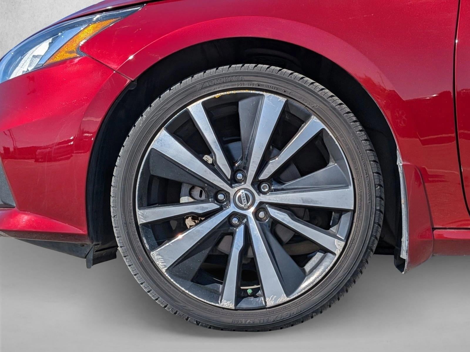 2022 Nissan Altima 2.5 SR Sedan