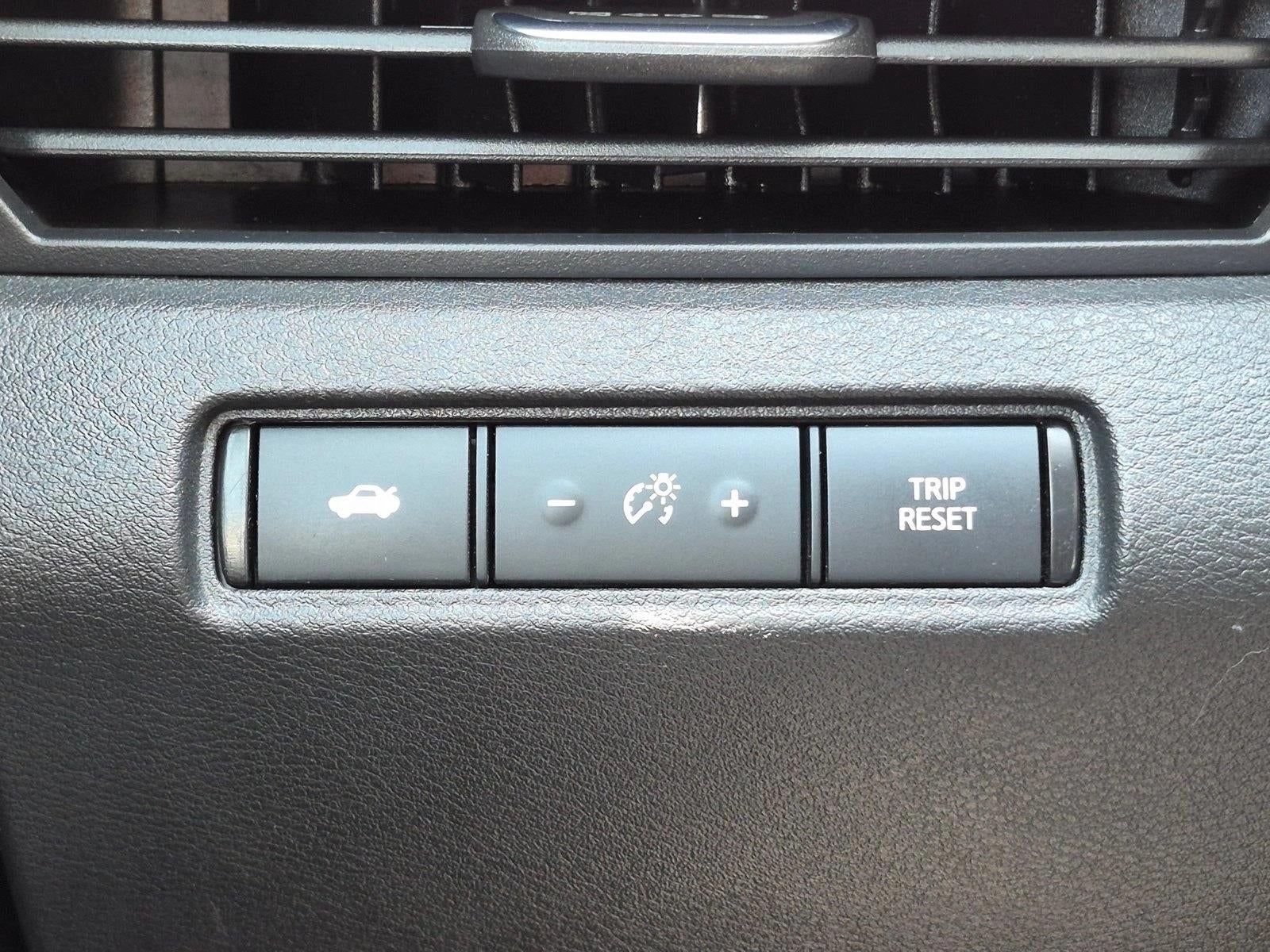 2024 Nissan Altima 2.5 SV Sedan