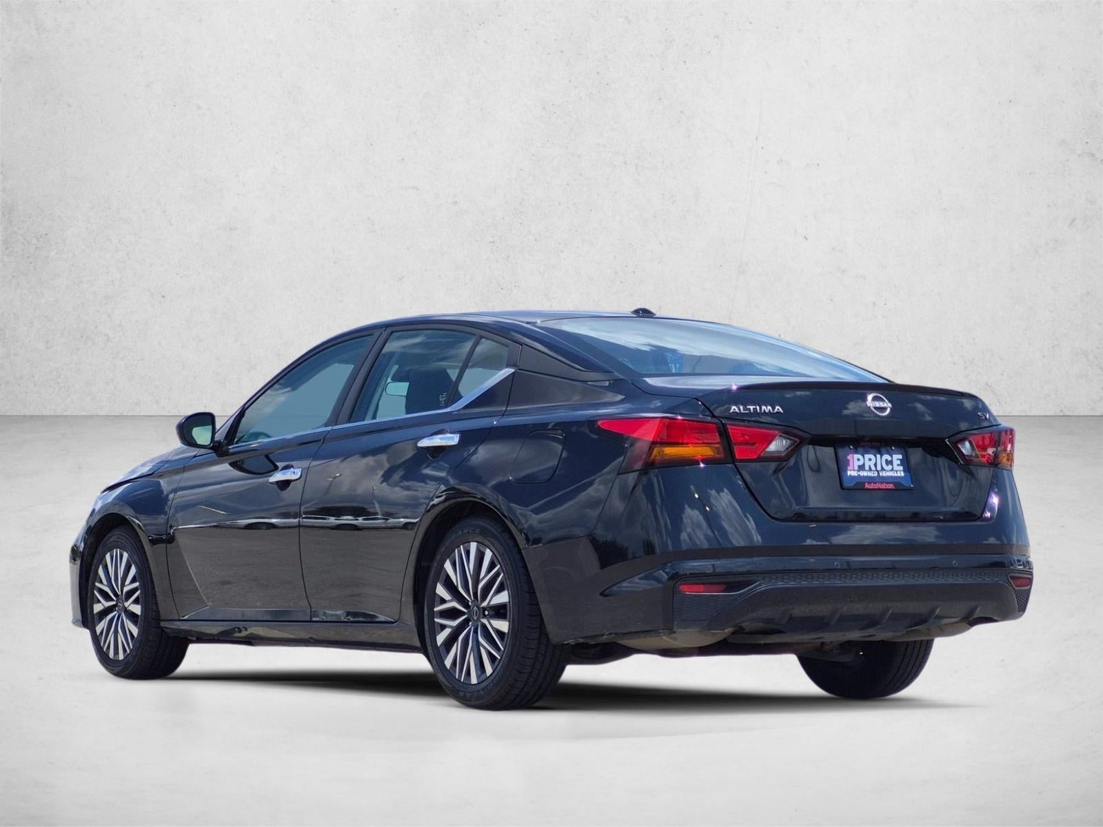 2024 Nissan Altima 2.5 SV Sedan