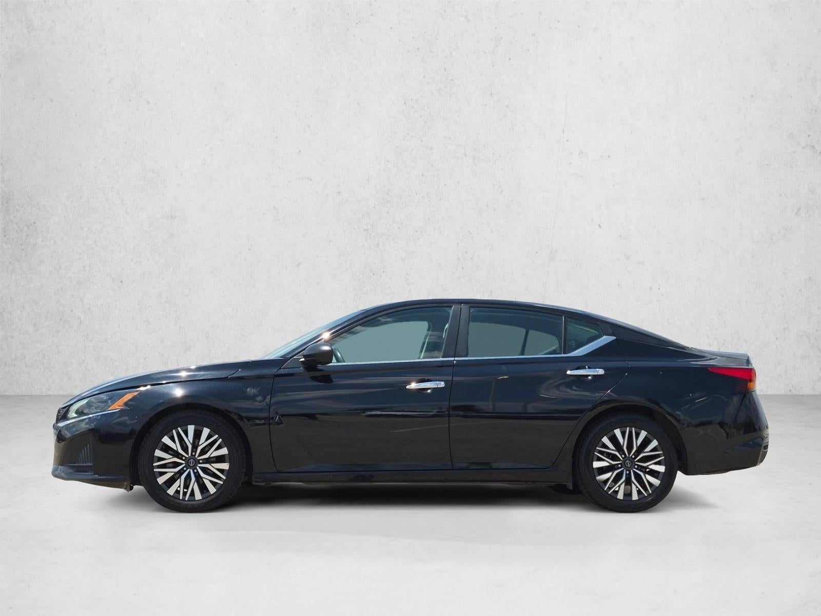 2024 Nissan Altima 2.5 SV Sedan