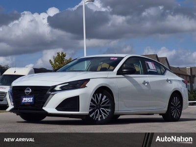 2025 Nissan Altima SV FWD