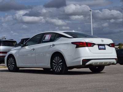 2025 Nissan Altima SV FWD