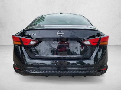 2025 Nissan Altima SV FWD