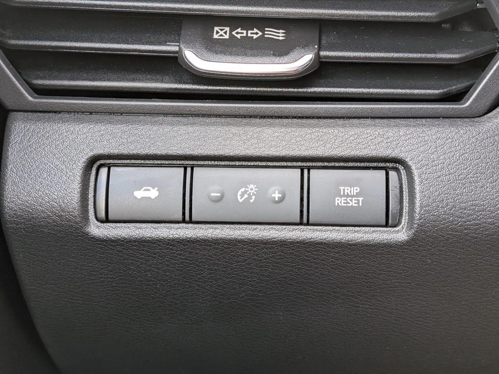 2024 Nissan Altima 2.5 SV Sedan