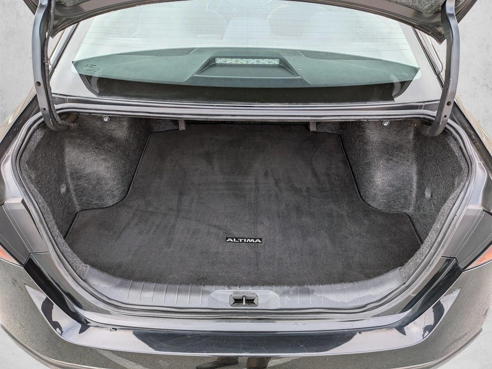 2024 Nissan Altima 2.5 SV Sedan