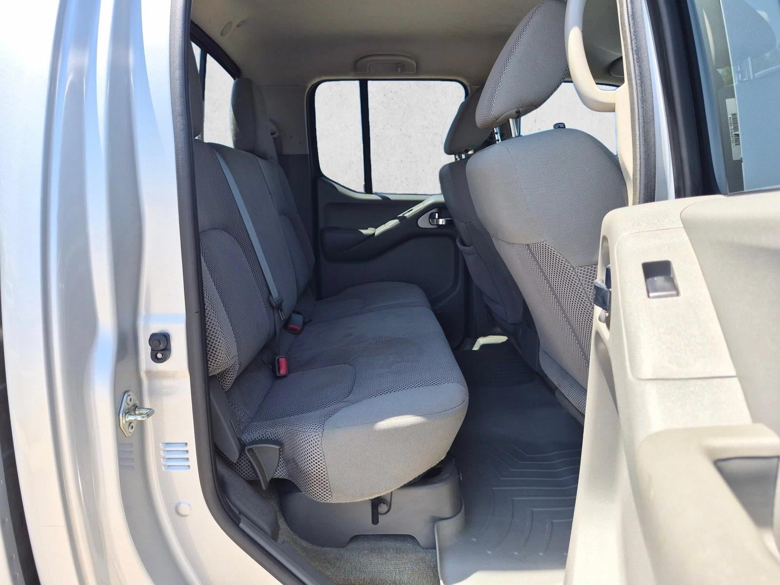 2016 Nissan Frontier 2WD Crew Cab SWB Auto SV