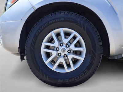 2016 Nissan Frontier 2WD Crew Cab SWB Auto SV