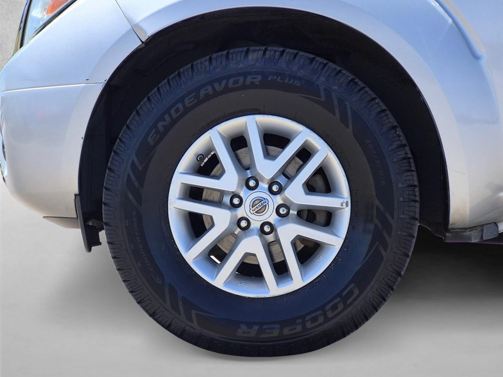 2016 Nissan Frontier 2WD Crew Cab SWB Auto SV