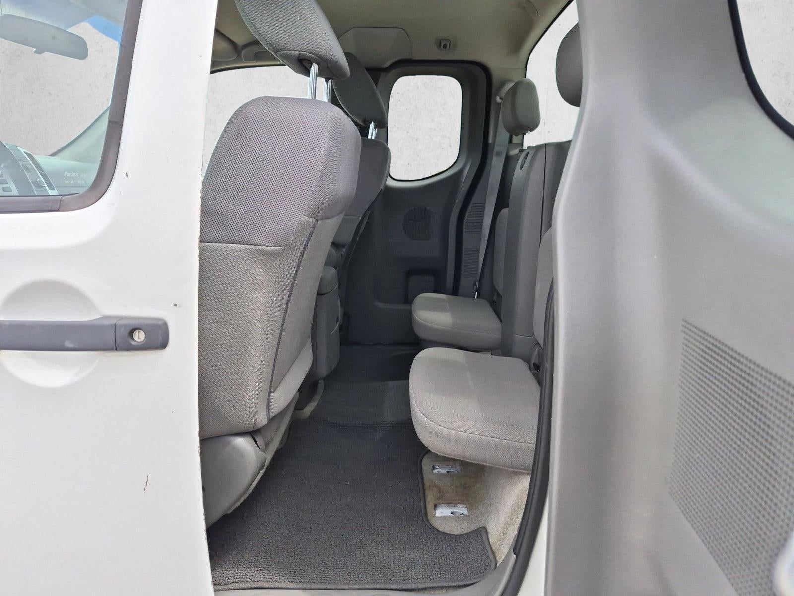 2014 Nissan Frontier 2WD King Cab I4 Auto S