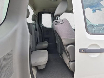 2014 Nissan Frontier 2WD King Cab I4 Auto S