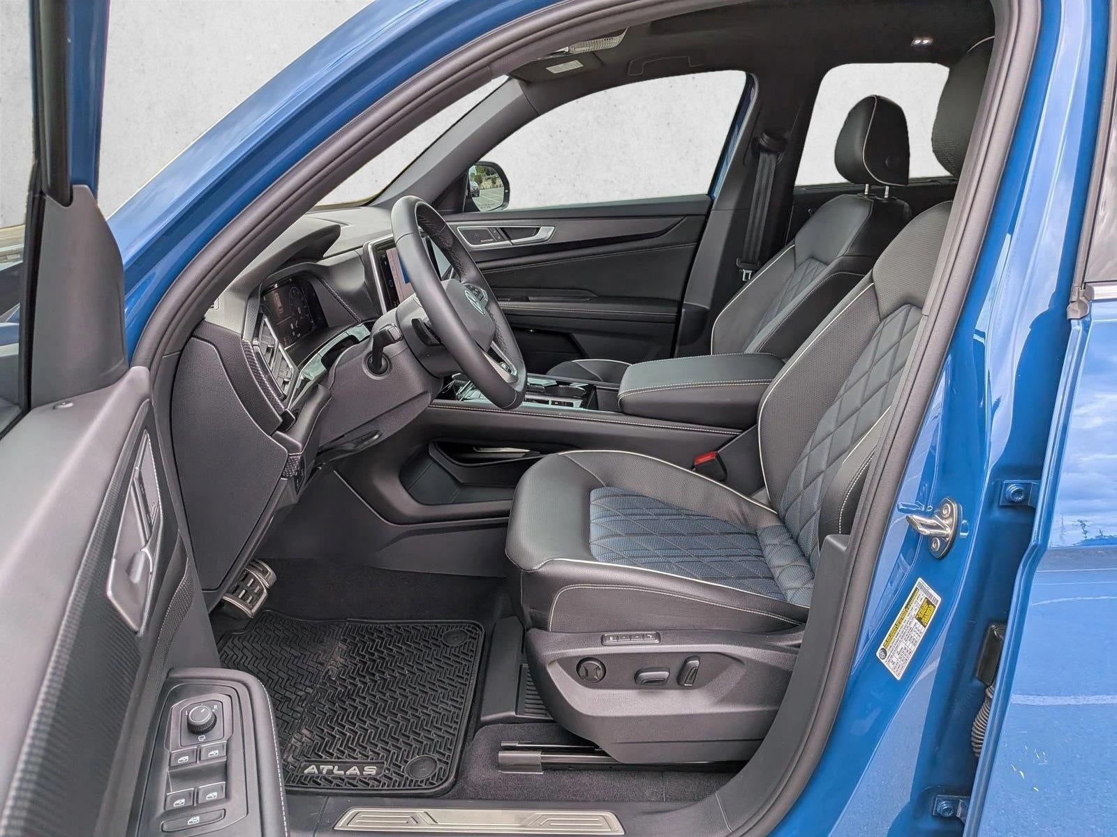 2025 Volkswagen Atlas Cross Sport 2.0T SEL Premium R-Line 4MOTION