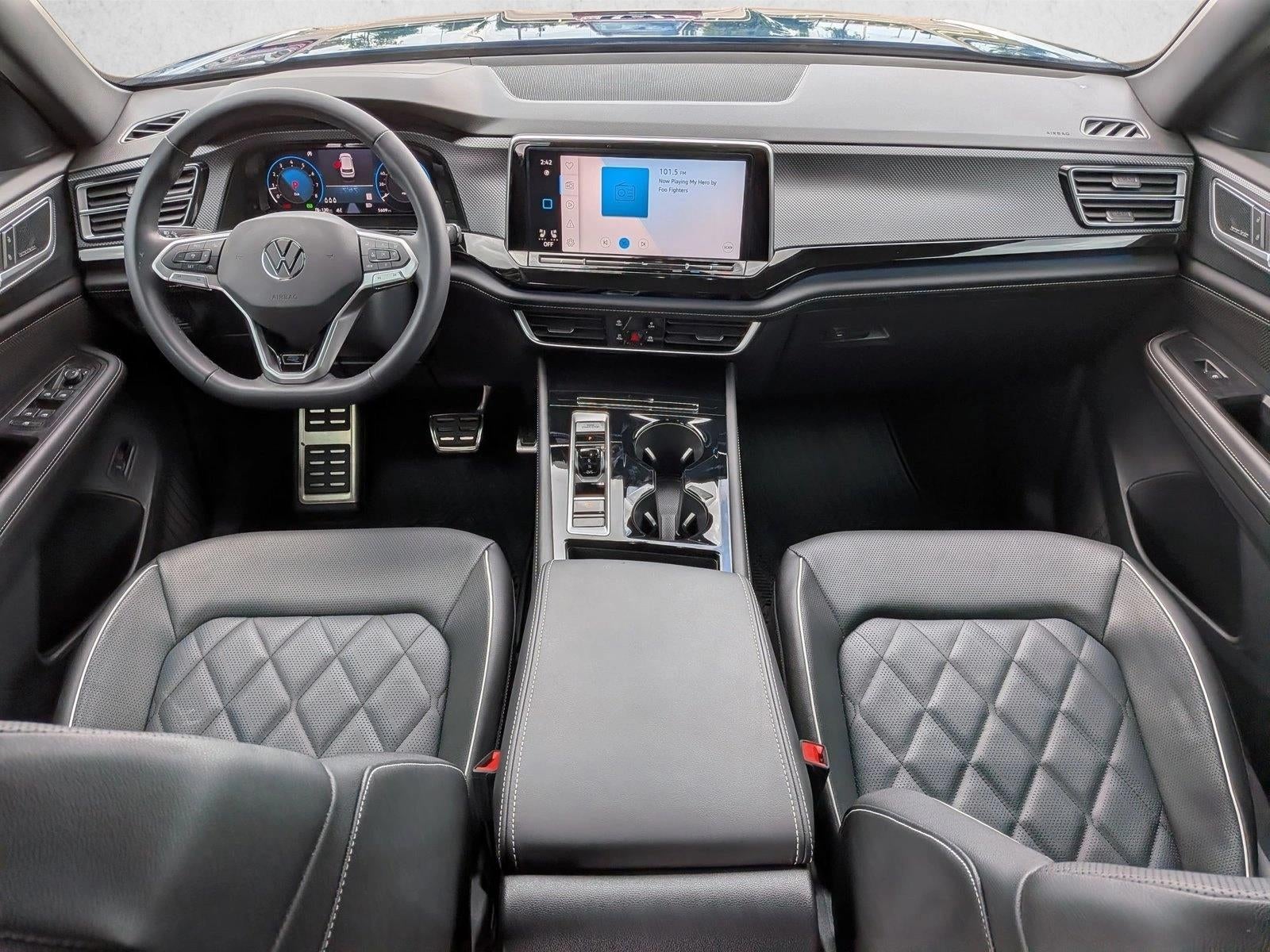2025 Volkswagen Atlas Cross Sport 2.0T SEL Premium R-Line 4MOTION