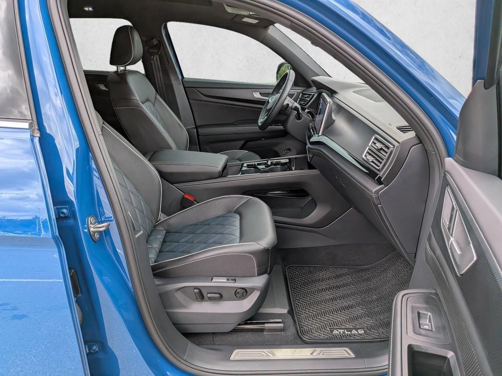 2025 Volkswagen Atlas Cross Sport 2.0T SEL Premium R-Line 4MOTION