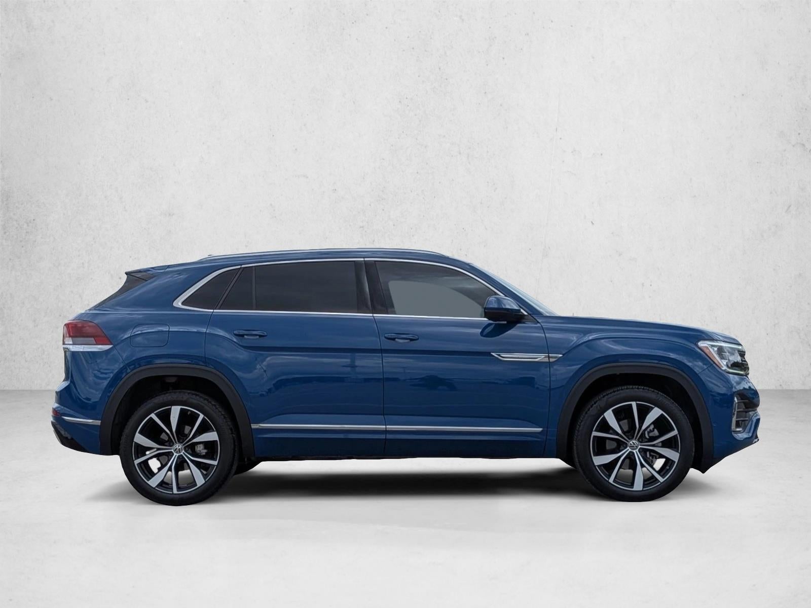2025 Volkswagen Atlas Cross Sport 2.0T SEL Premium R-Line 4MOTION