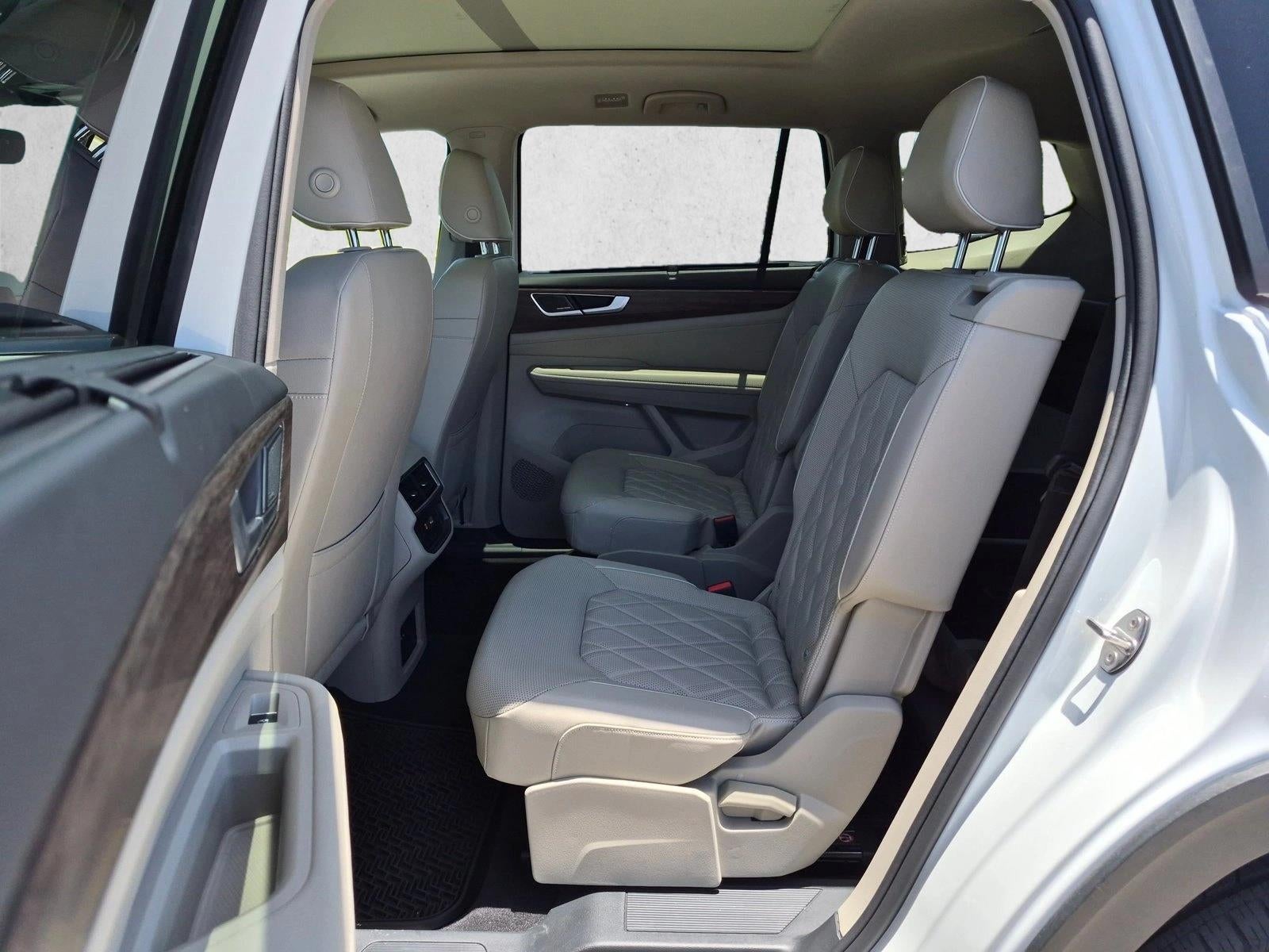 2024 Volkswagen Atlas 2.0T SEL Premium R-Line 4MOTION