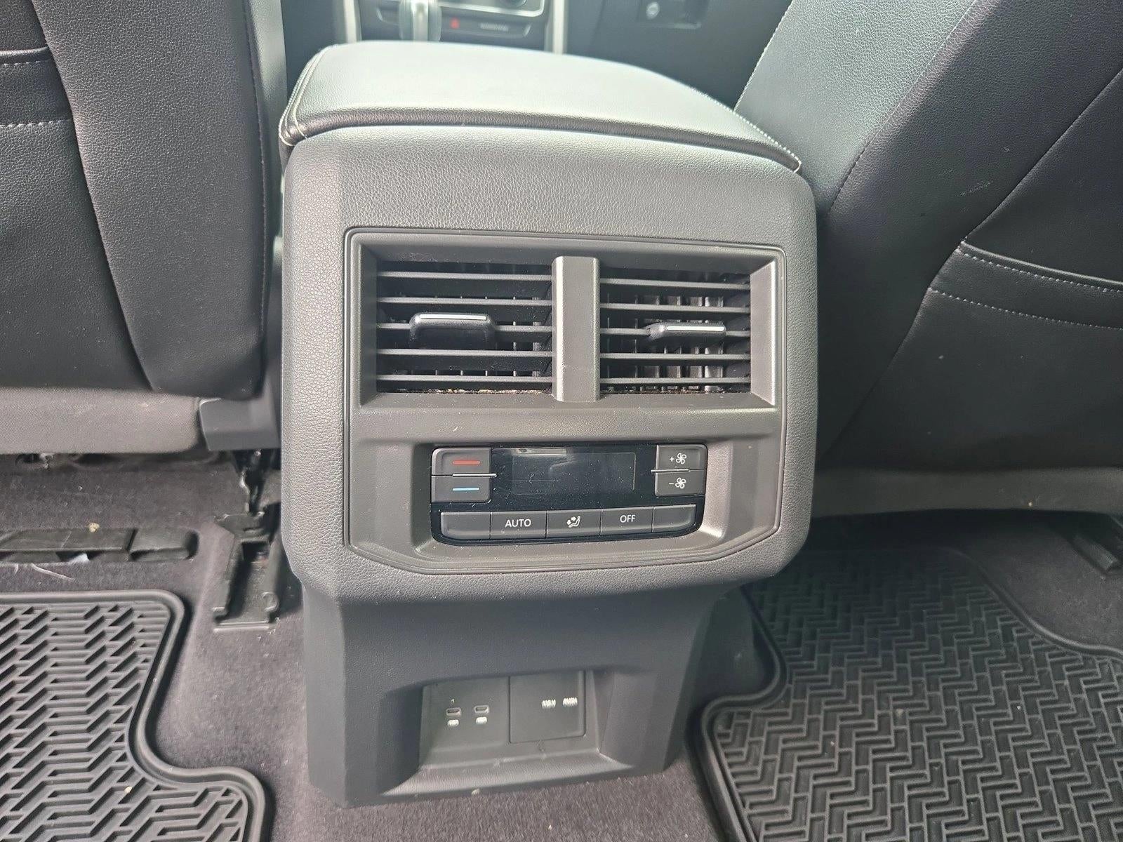 2021 Volkswagen Atlas 2021.5 3.6L V6 SE w/Technology FWD