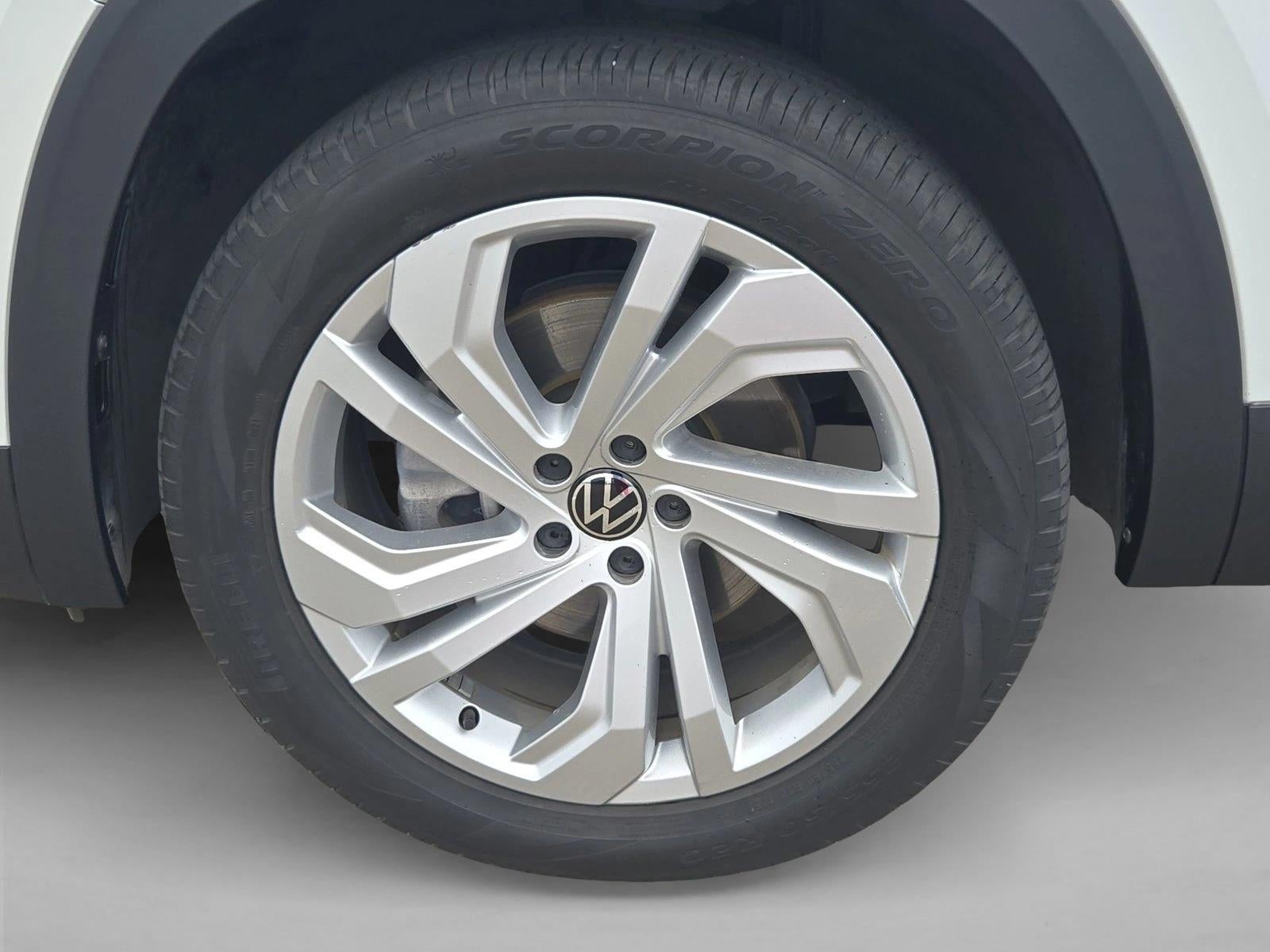 2021 Volkswagen Atlas 2021.5 3.6L V6 SE w/Technology FWD