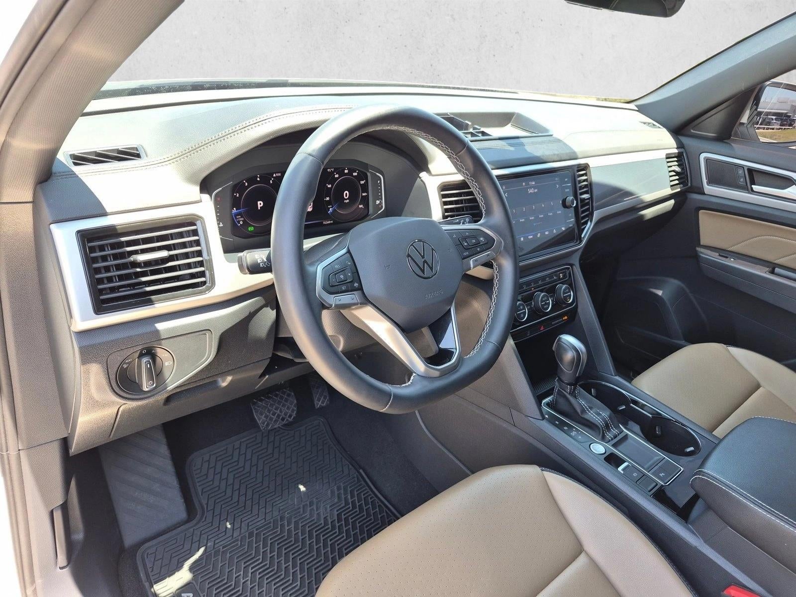 2022 Volkswagen Atlas Cross Sport 3.6L V6 SE w/Technology FWD