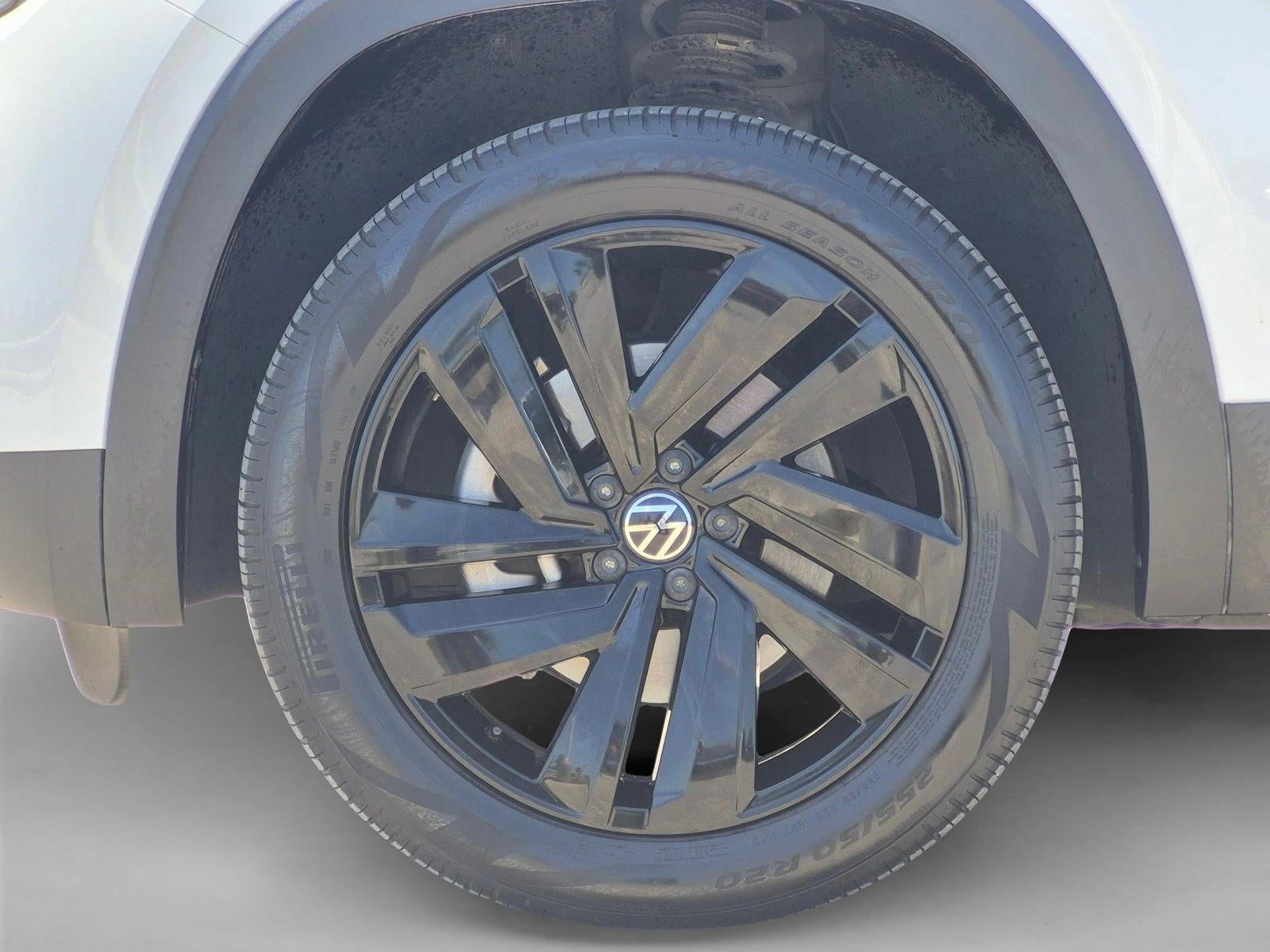 2022 Volkswagen Atlas Cross Sport 3.6L V6 SE w/Technology FWD