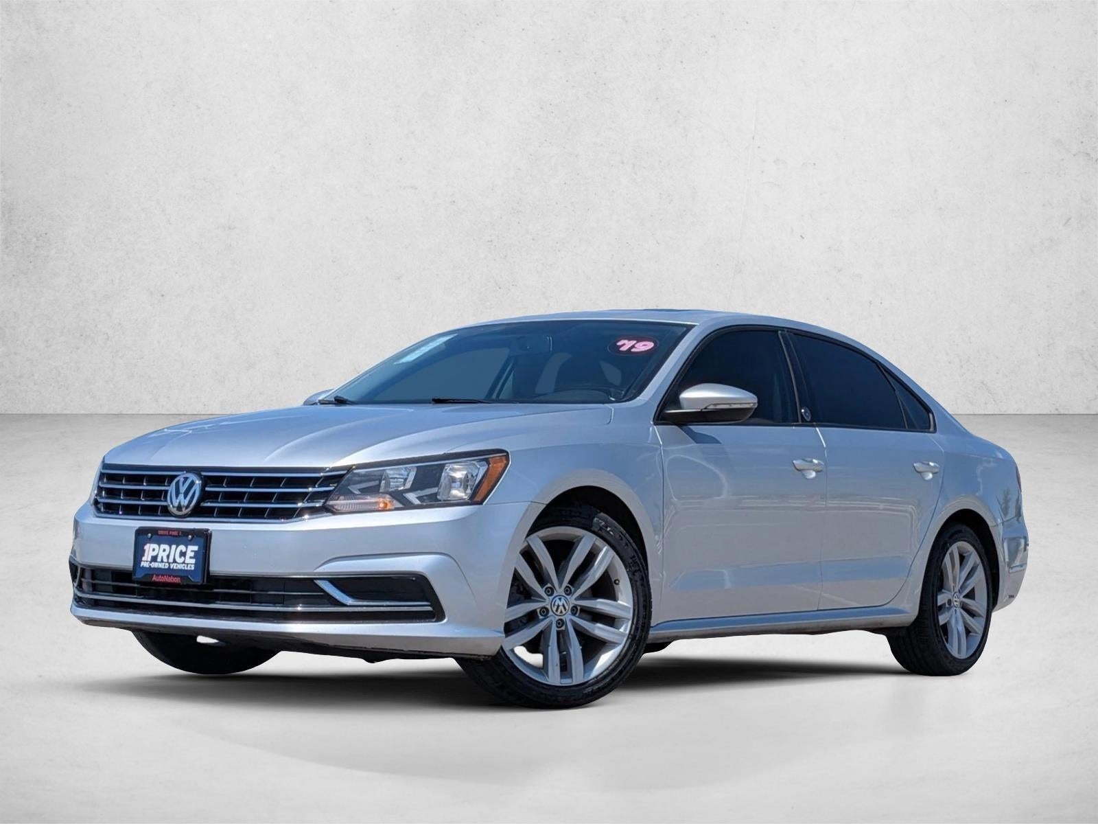 2019 Volkswagen Passat 2.0T Wolfsburg Edition Auto