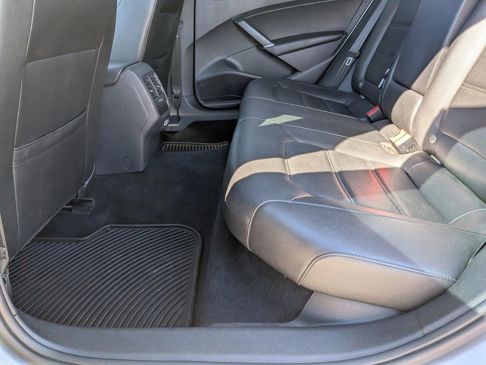 2019 Volkswagen Passat 2.0T Wolfsburg Edition Auto