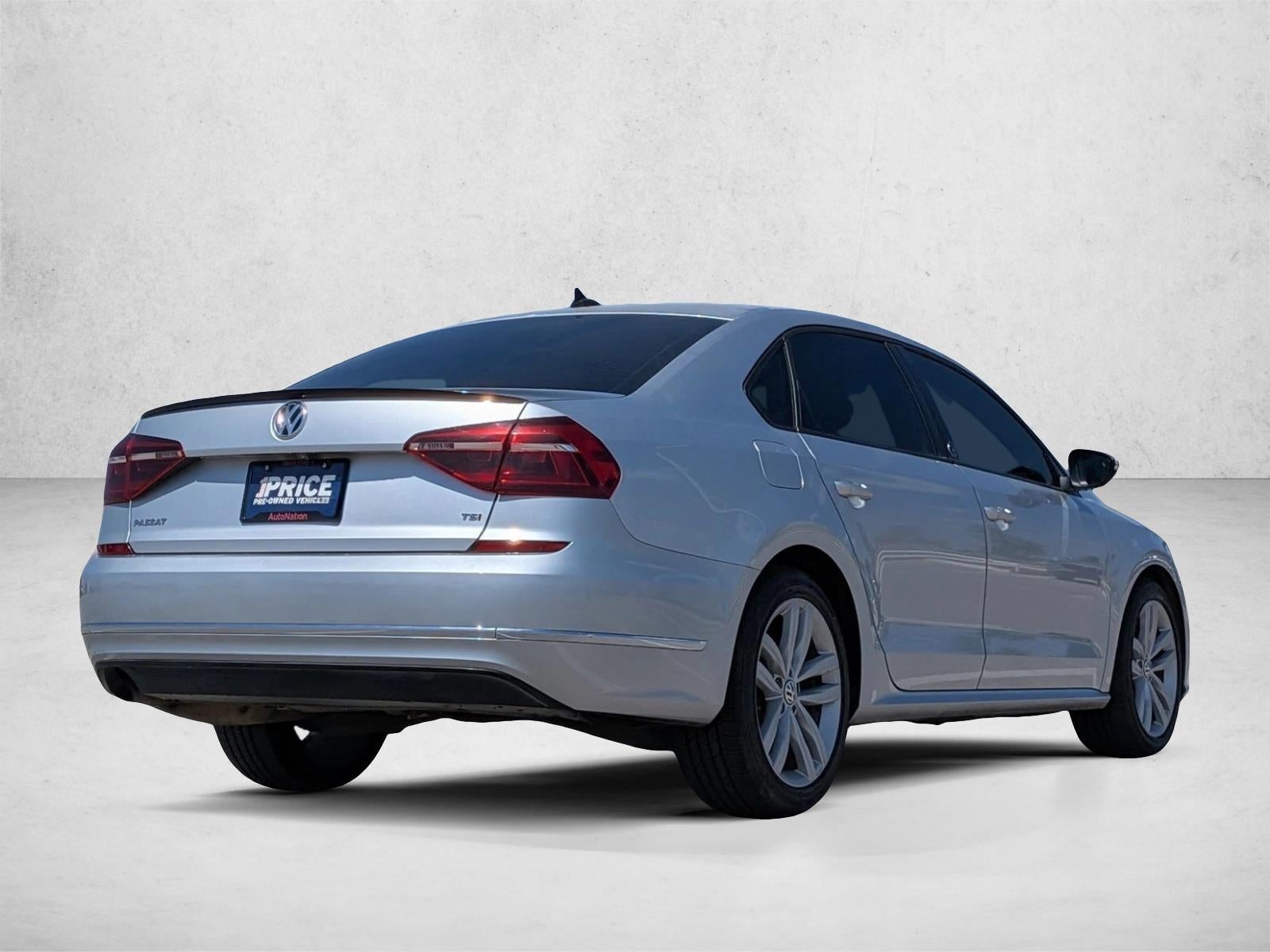 2019 Volkswagen Passat 2.0T Wolfsburg Edition Auto