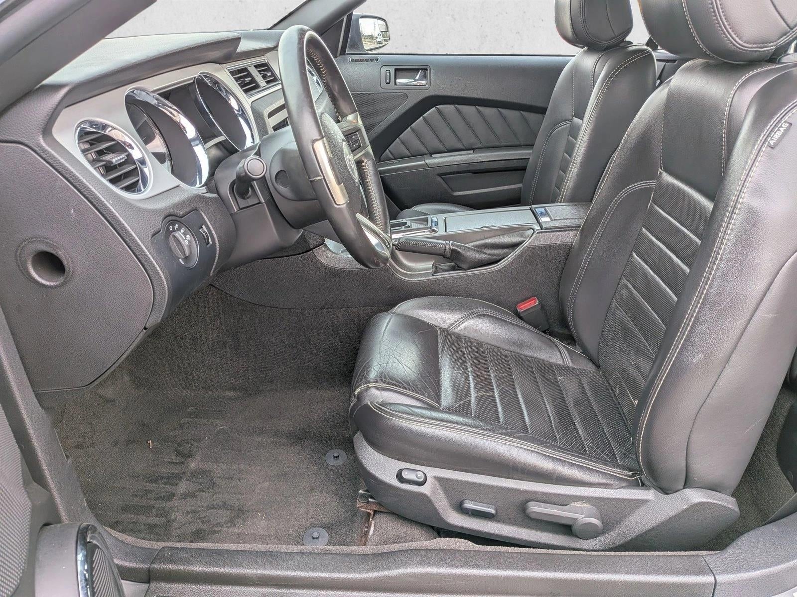 2013 Ford Mustang 2dr Conv V6 Premium