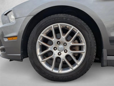 2013 Ford Mustang 2dr Conv V6 Premium