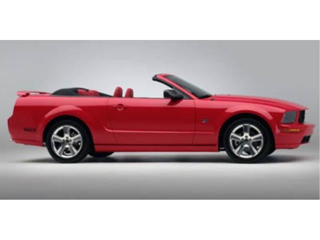 2006 Ford Mustang 2dr Conv Standard