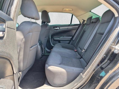 2020 Chrysler 300 Touring RWD