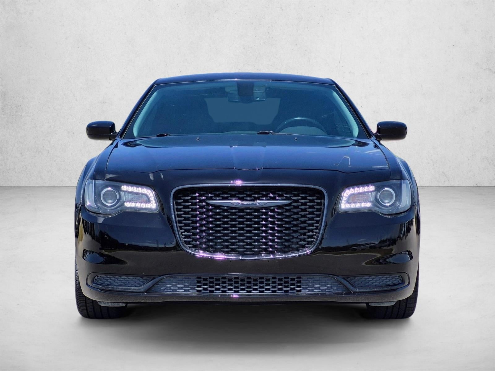 2020 Chrysler 300 Touring RWD