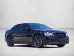 2020 Chrysler 300 Touring RWD