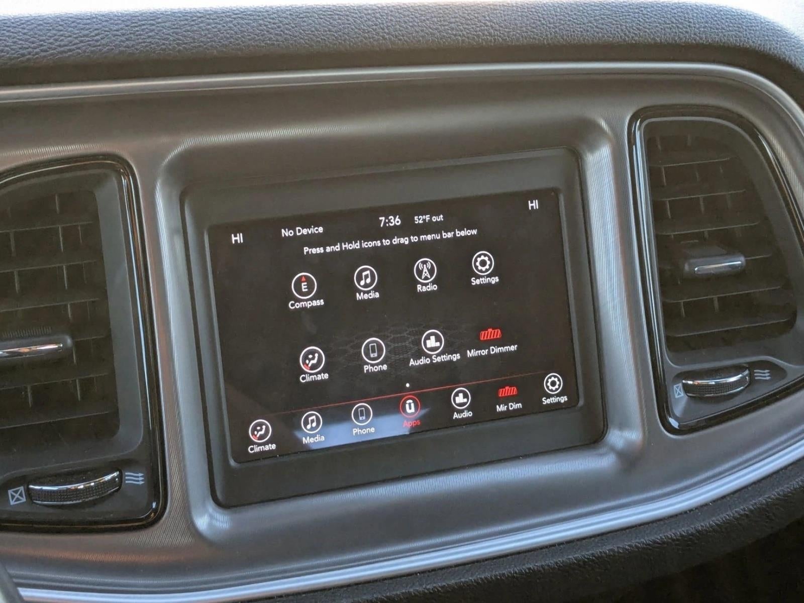 2022 Dodge Challenger SXT RWD