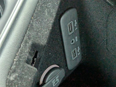 2022 Dodge Challenger SXT RWD