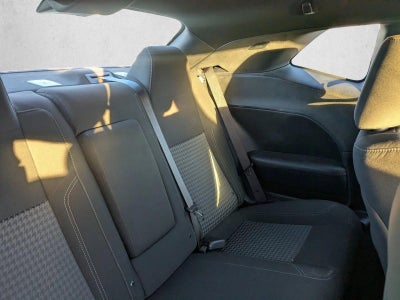 2022 Dodge Challenger SXT RWD