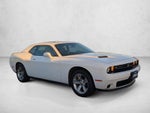 2022 Dodge Challenger SXT RWD
