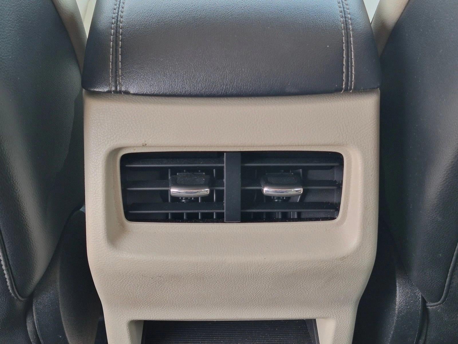 2018 Ford Edge Titanium FWD