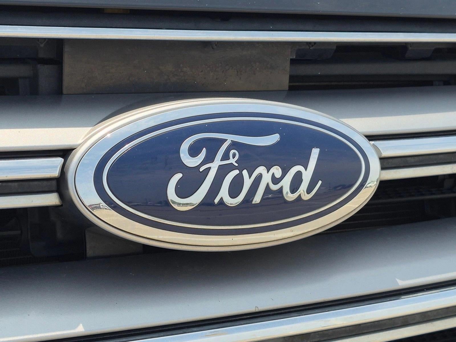 2018 Ford Edge Titanium FWD