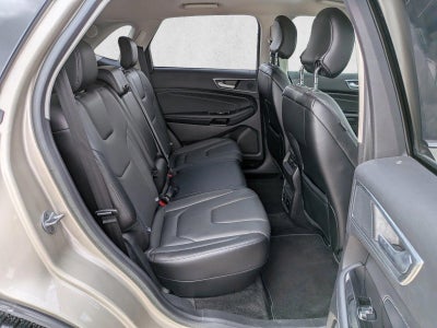 2018 Ford Edge Titanium FWD