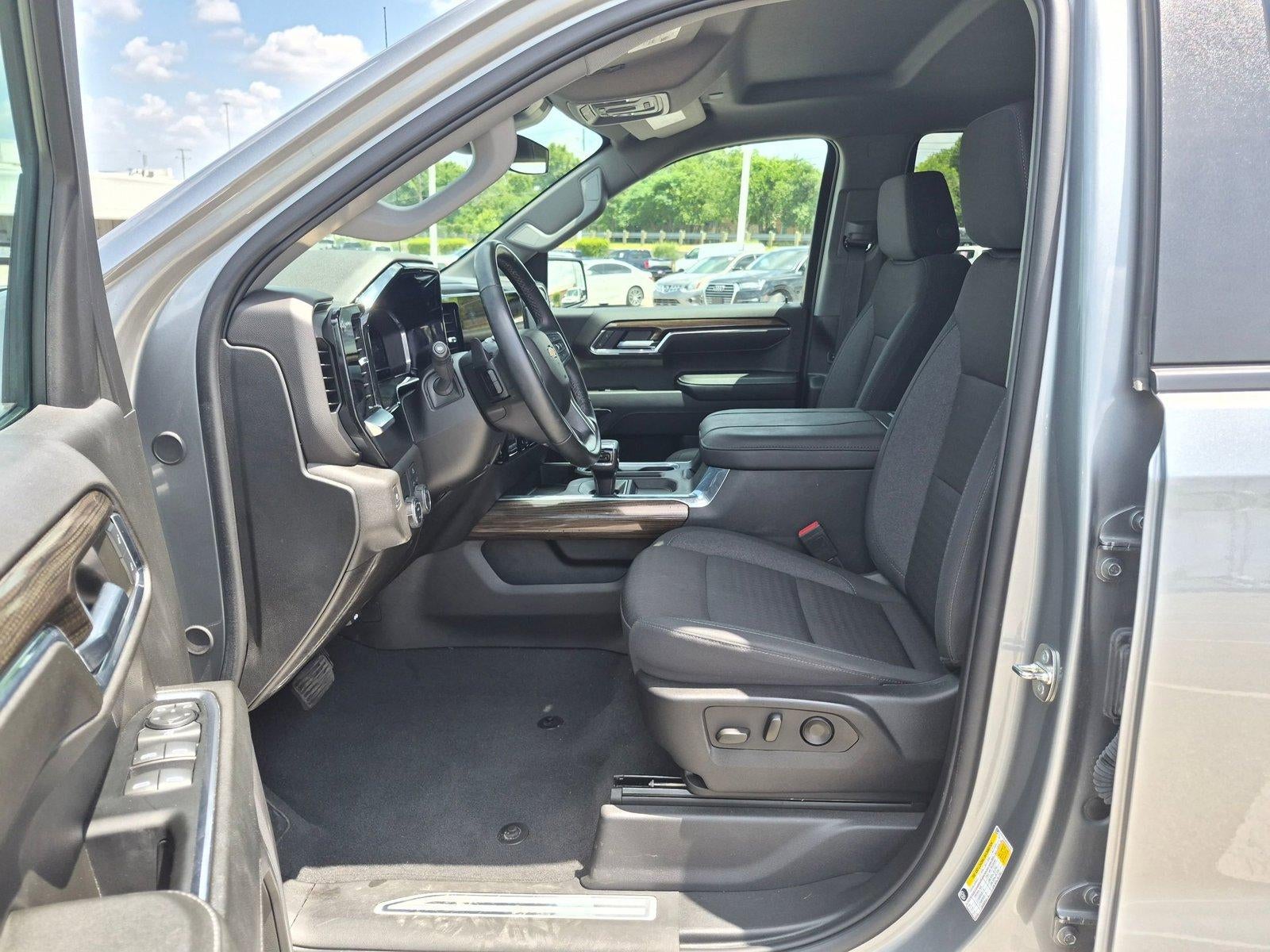 2024 Chevrolet Silverado 1500 Crew Cab Short Box 2-Wheel Drive LT