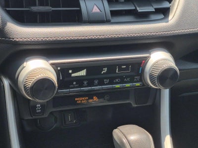 2021 Toyota RAV4 LE FWD (GS)