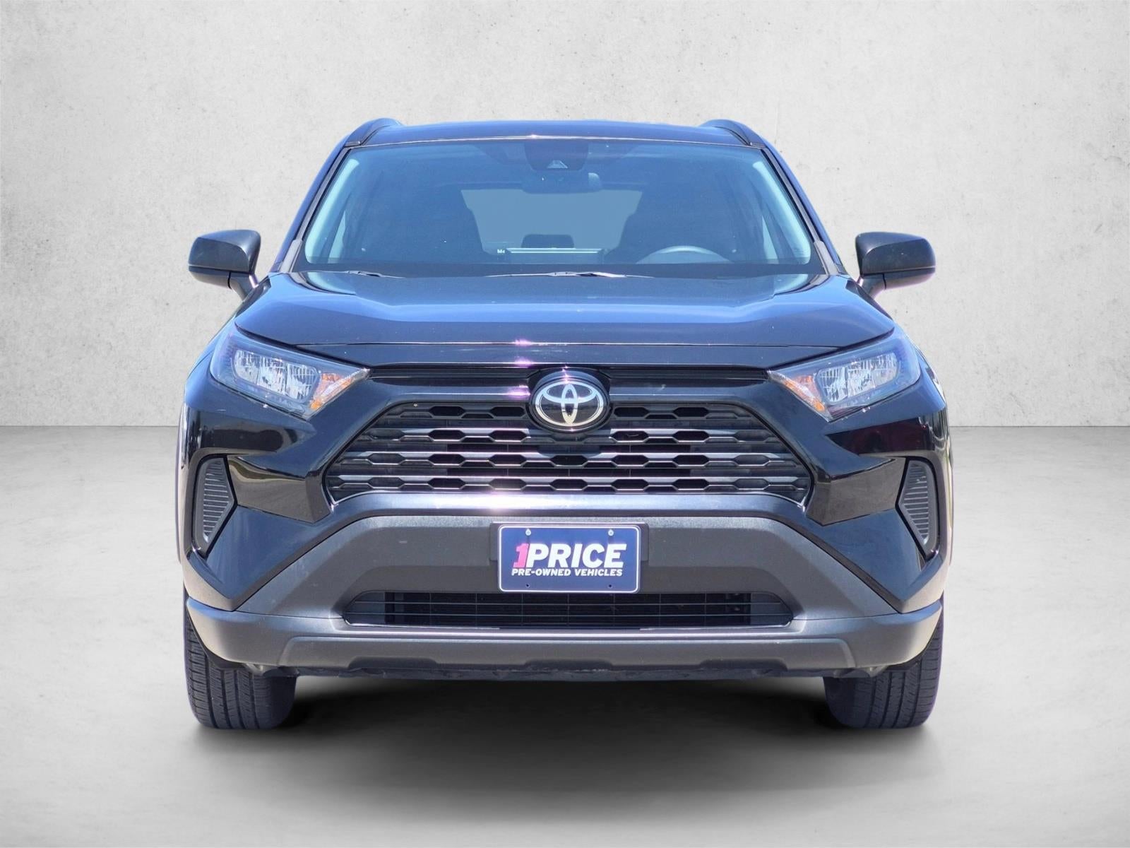 2021 Toyota RAV4 LE FWD (GS)